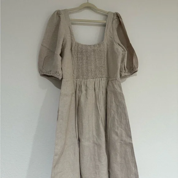 Old Navy Beige Long Sleeve Dress - Picture 5 of 6